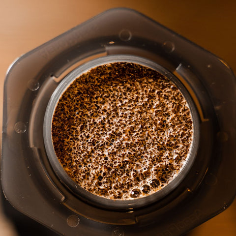 coffee blooming in an aeropress