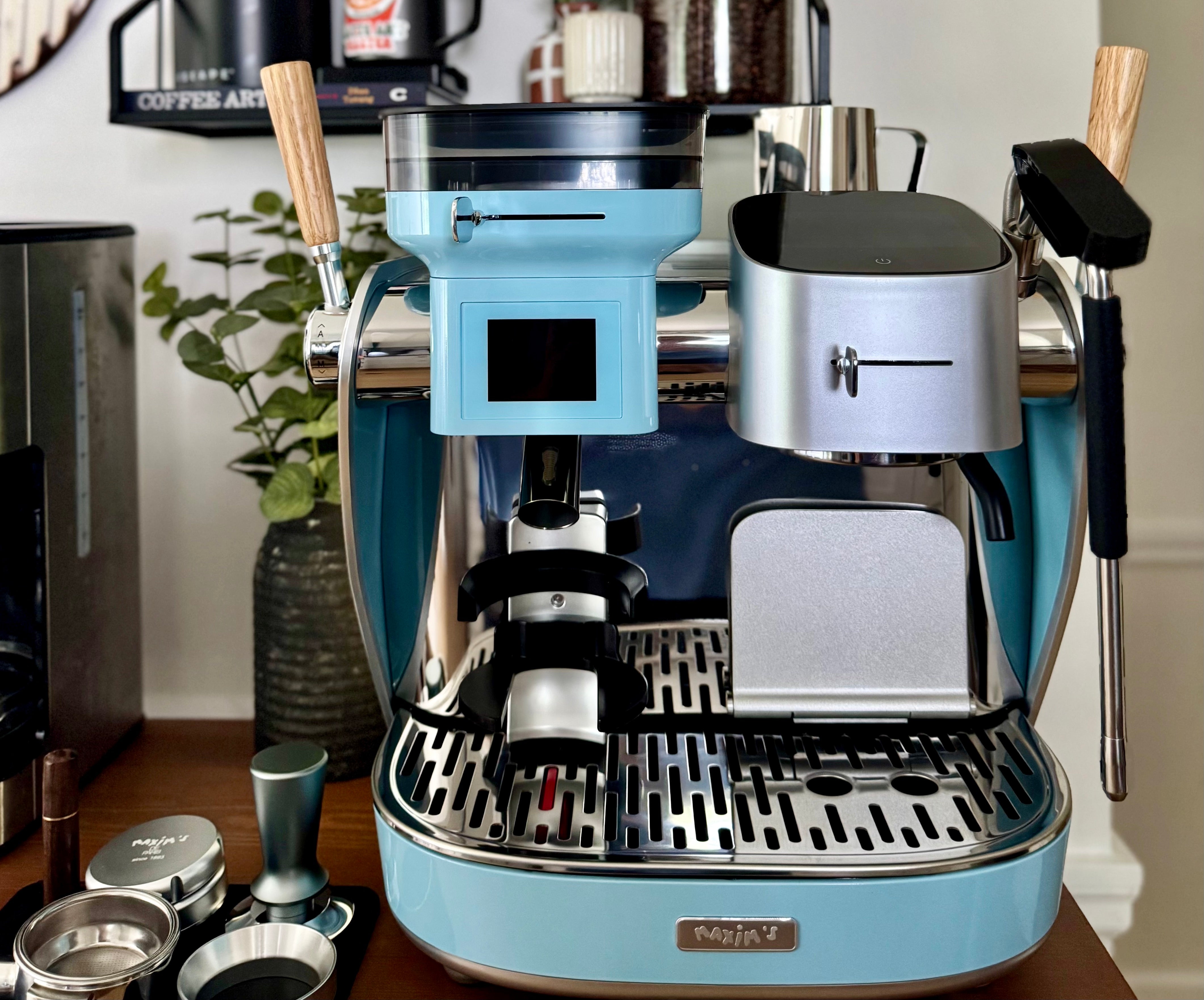 La Seine X Espresso Machine Review: French Design Meets Coffee
